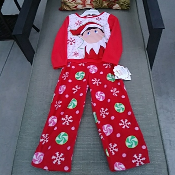 Elf on the Shelf Pajamas Brand New Girls Elf On The Shelf Pajamas